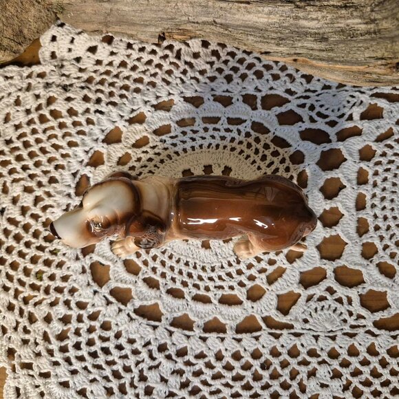 Vintage Basset Hound Porcelain Dog Figurine - Picture 8 of 13